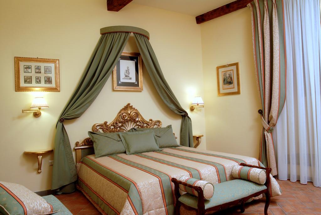 La Casa Del Garbo - Luxury Rooms & Suite Florenz Zimmer foto